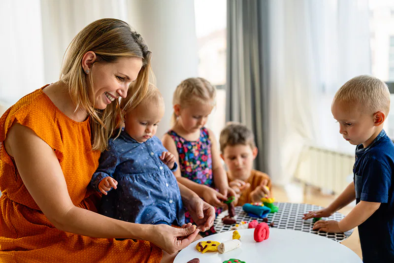 Une crèche avec les enfants