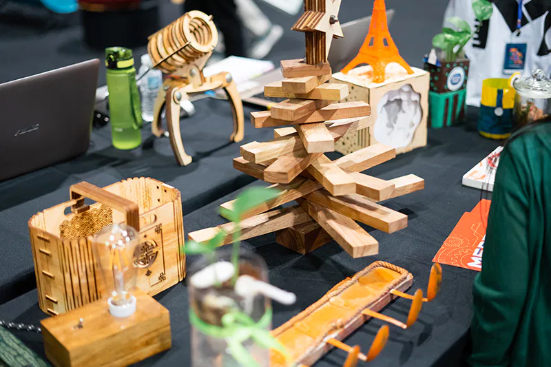 La fabrication de jeux en bois